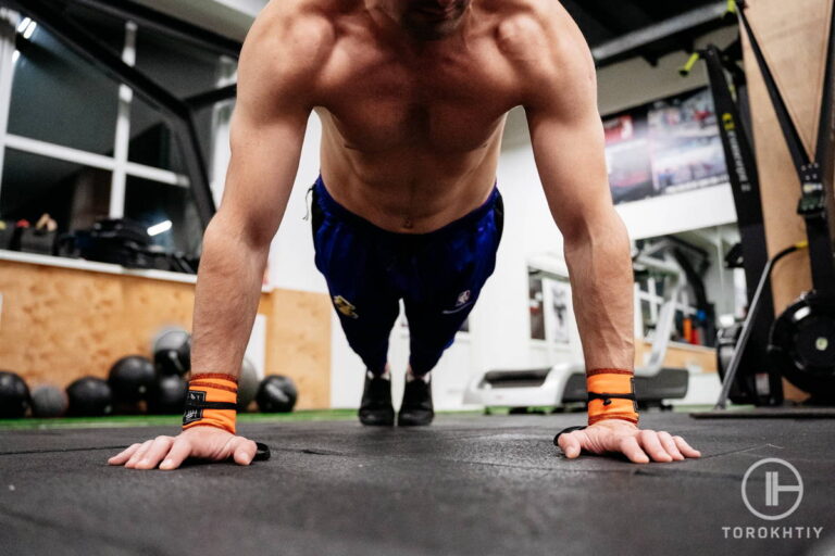 Wrist Support for Push Ups: How to Protect Your Wrists?