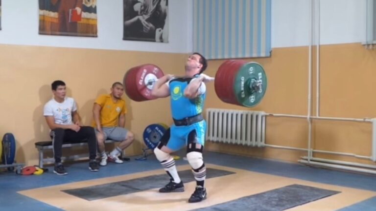 Olympic Champion Ilya Ilyin Attempted an Unofficial World Record Clean & Jerk (Mind-Blowing Archive Video)